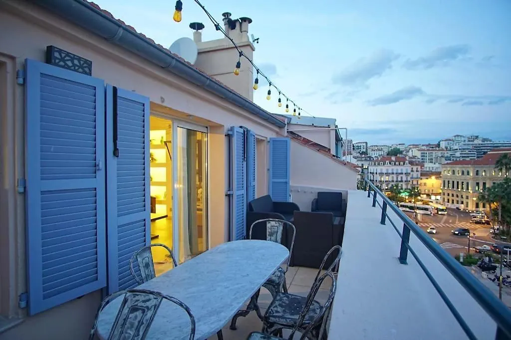 Apartamento Facing D Port Of Cannes Duplex With A View Francia