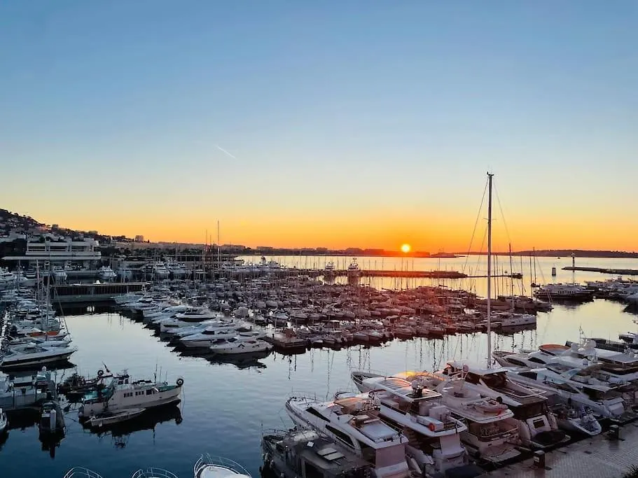 Apartamento Facing D Port Of Cannes Duplex With A View Francia