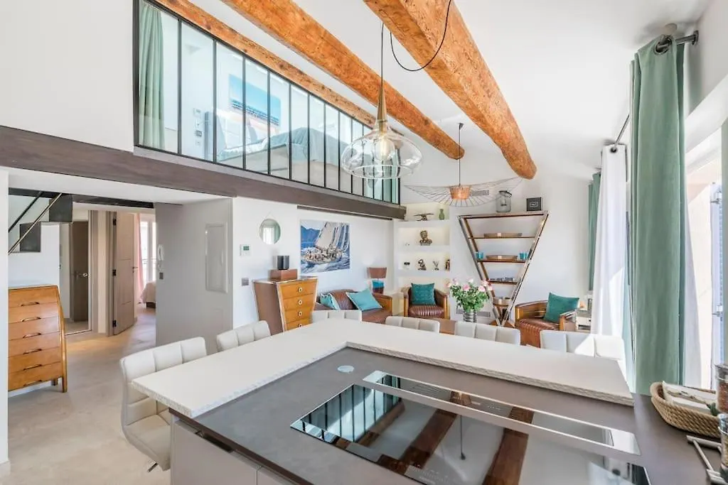 Lejlighed Facing Old Port Of Cannes Duplex Wow This View Frankrig