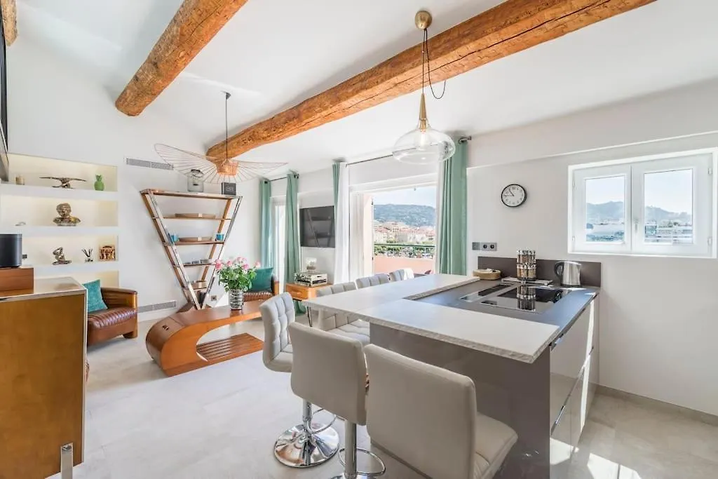 Facing Old Port Of Cannes Duplex Wow This View